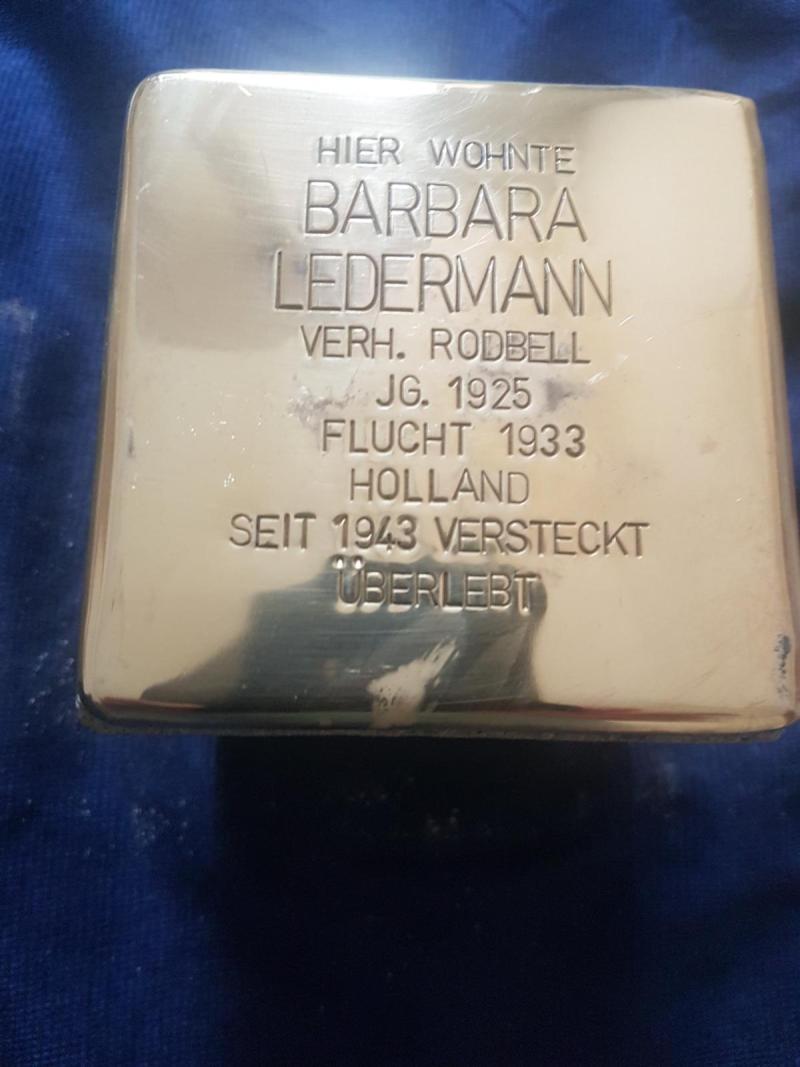 Stolperstein Barbara Ledermann, Foto: Initiative Mitte