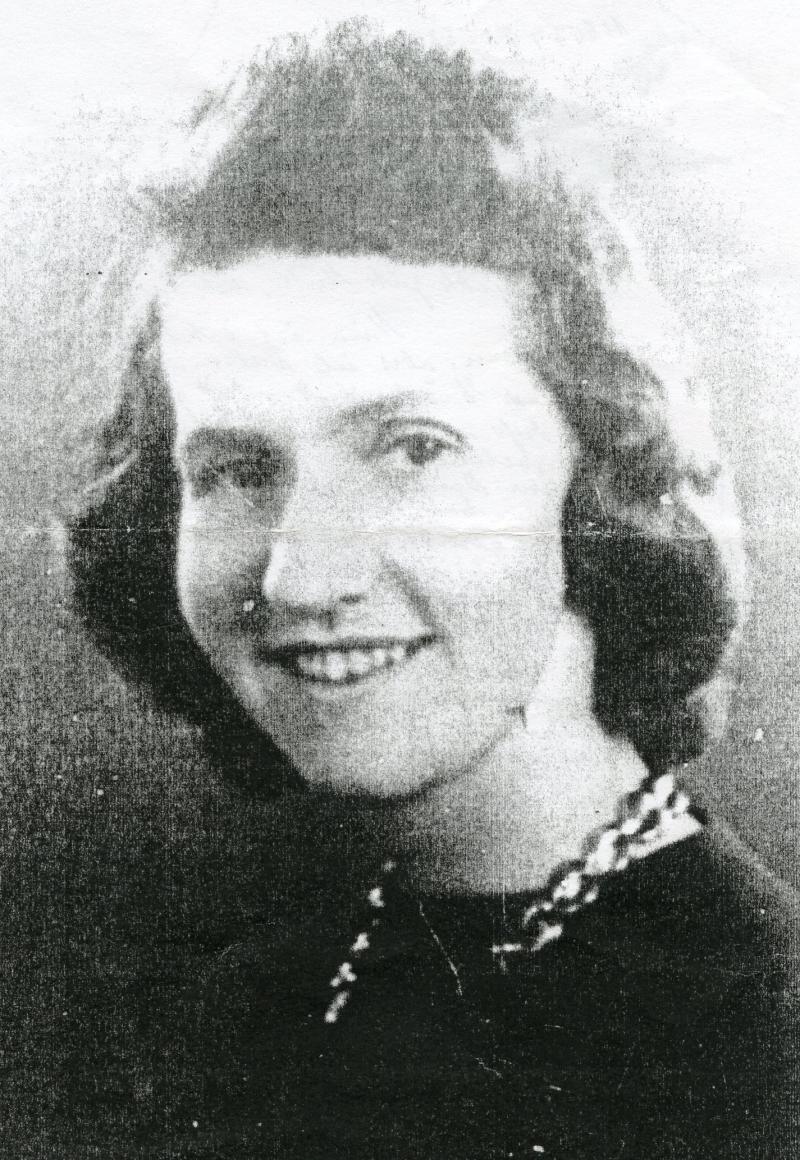 Passbild von Charlotte Arnfeld