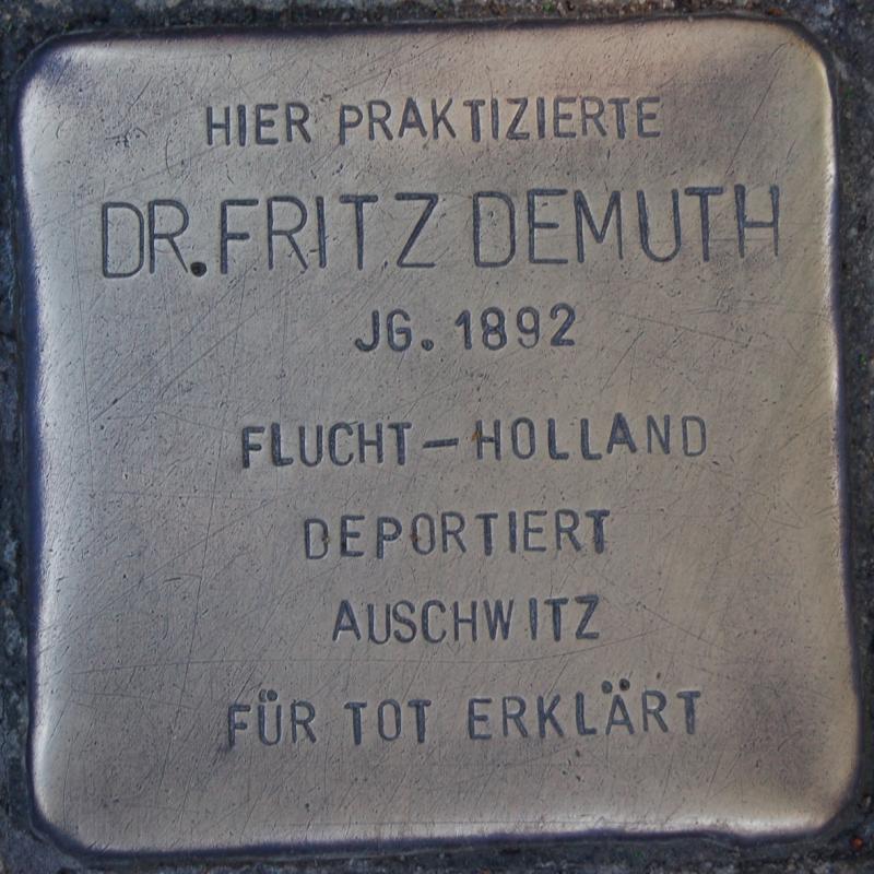 Stolperstein für Dr. Fritz Demuth - Foto: Projekt-Stolpersteine Teltow-Zehlendorf