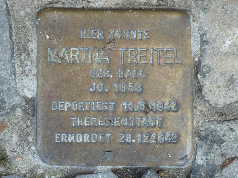 Stolperstein für Martha Treitel Foto: KHMM