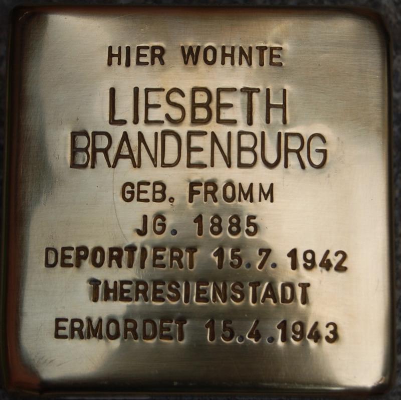 Stolperstein für Liesbeth Brandenburg.