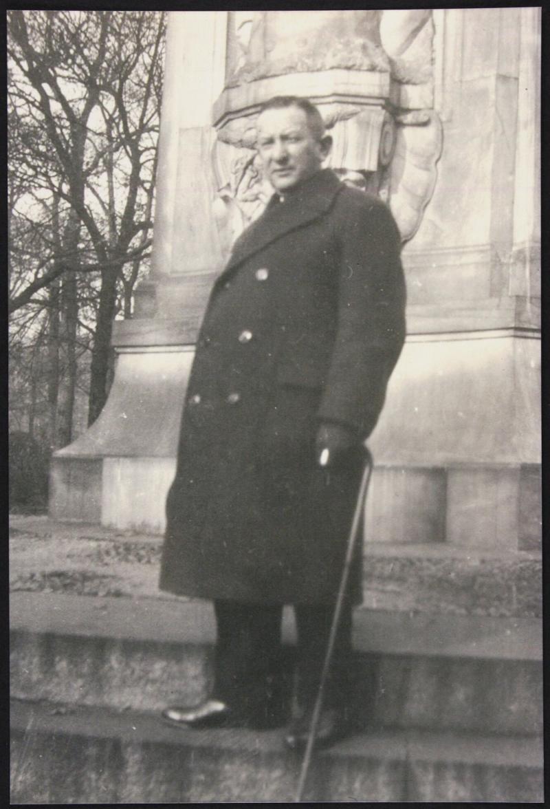 Eugen Engel im Berliner Tiergarten, September 1928; Jüdisches Museum Berlin, Inv.-Nr. 2012/127/80, Schenkung von Janice Lowen Agee
