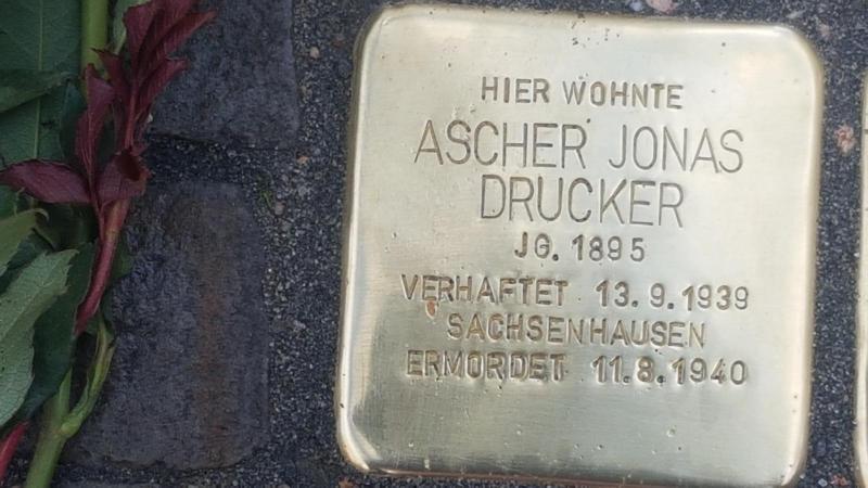 Stolperstein Jonas Ascher Drucker, Foto: Initiative