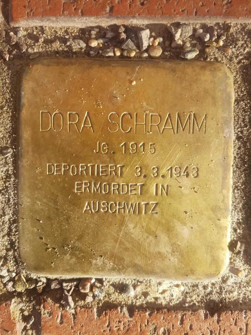 Stolperstein Dora Schramm, Foto: Initiative