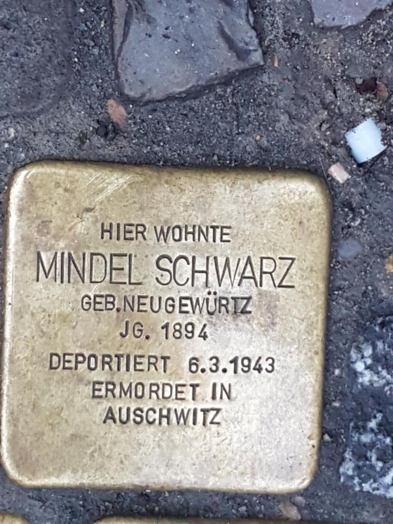 Stolperstein Mindel Schwarz, Foto: Initiative