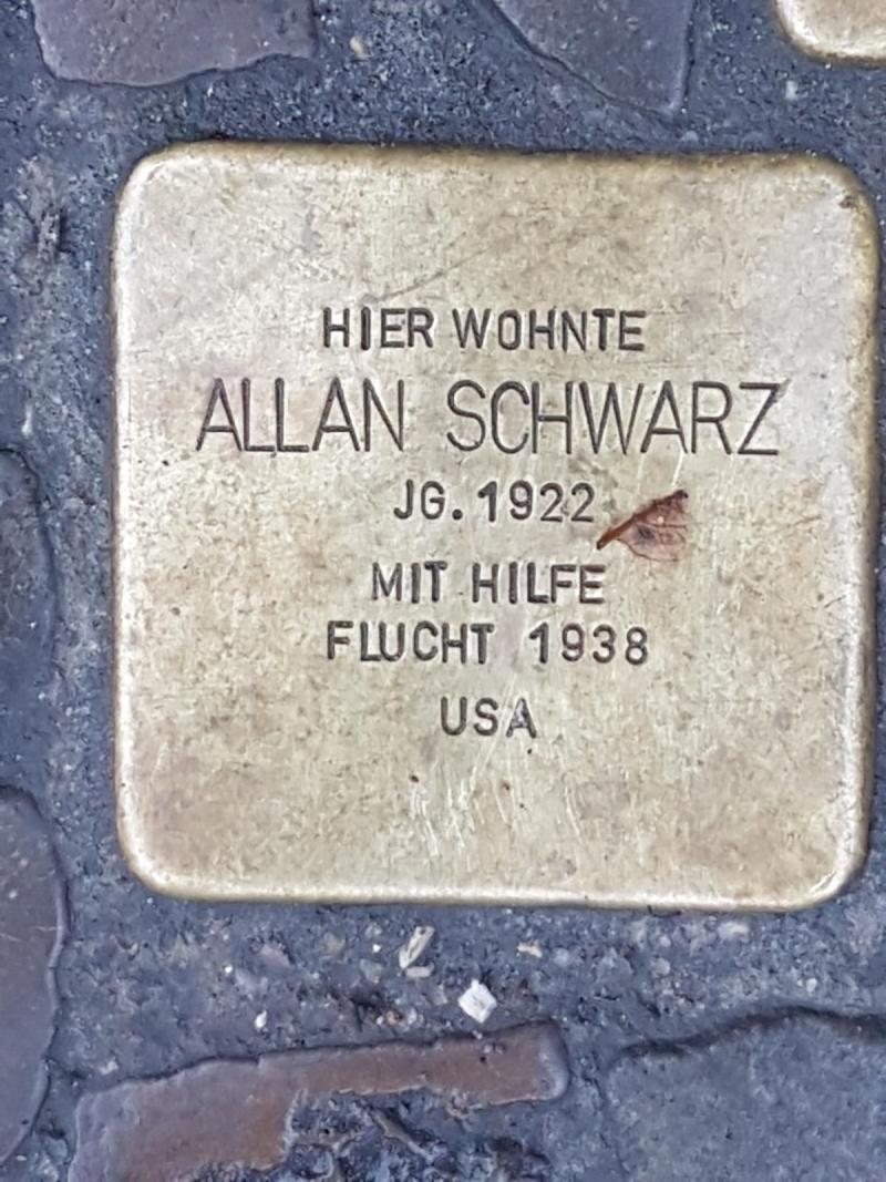 Stolperstein Allan Schwarz, Foto: Initiative