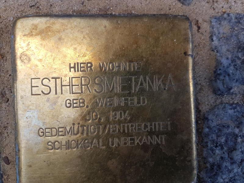 Stolperstein Esther Smietanka, Foto: Initiative