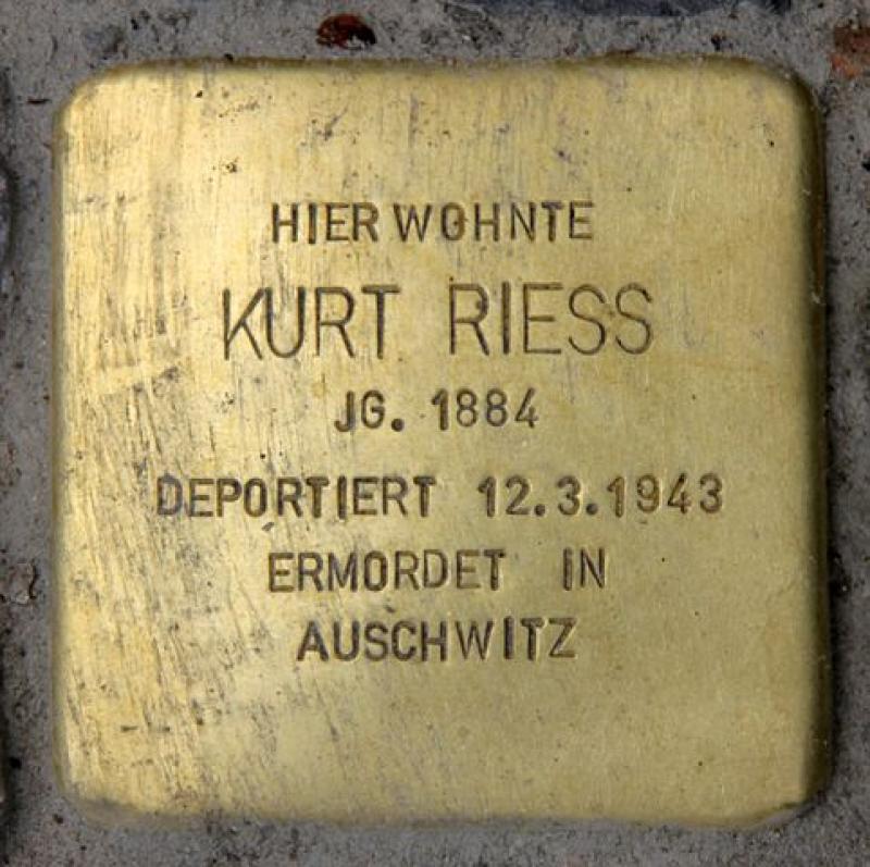 Stolperstein für Kurt Riess
