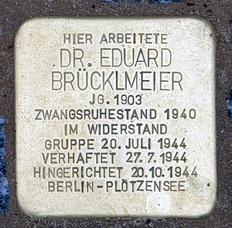 Stolperstein für Eduard Brücklmeier  © OTFW
