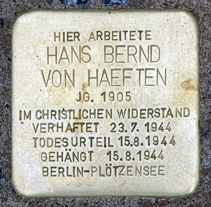 Stolperstein für Hans Bernd von Haeften  © OTFW