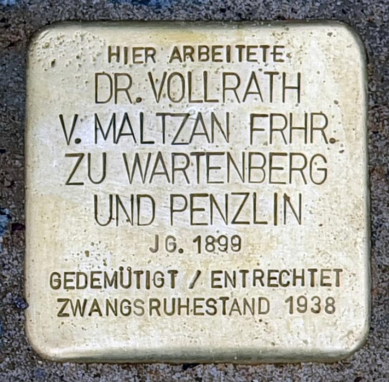 Stolperstein für Vollrath von Maltzan Freiherr zu Wartenberg und Penzlin © OTFW