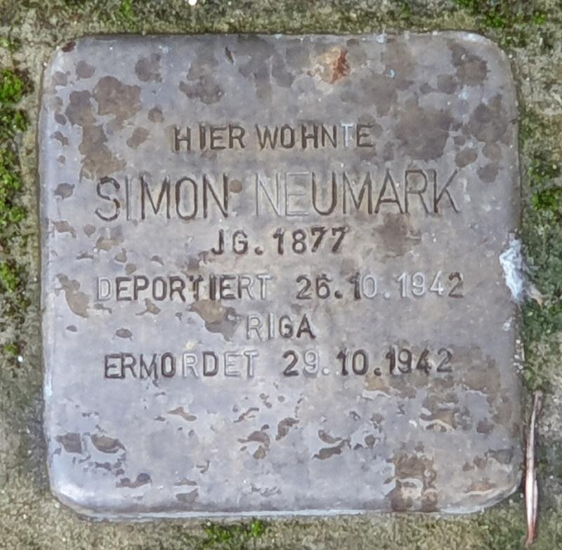  Stolperstein Simon Neumark © OTFW Berlin