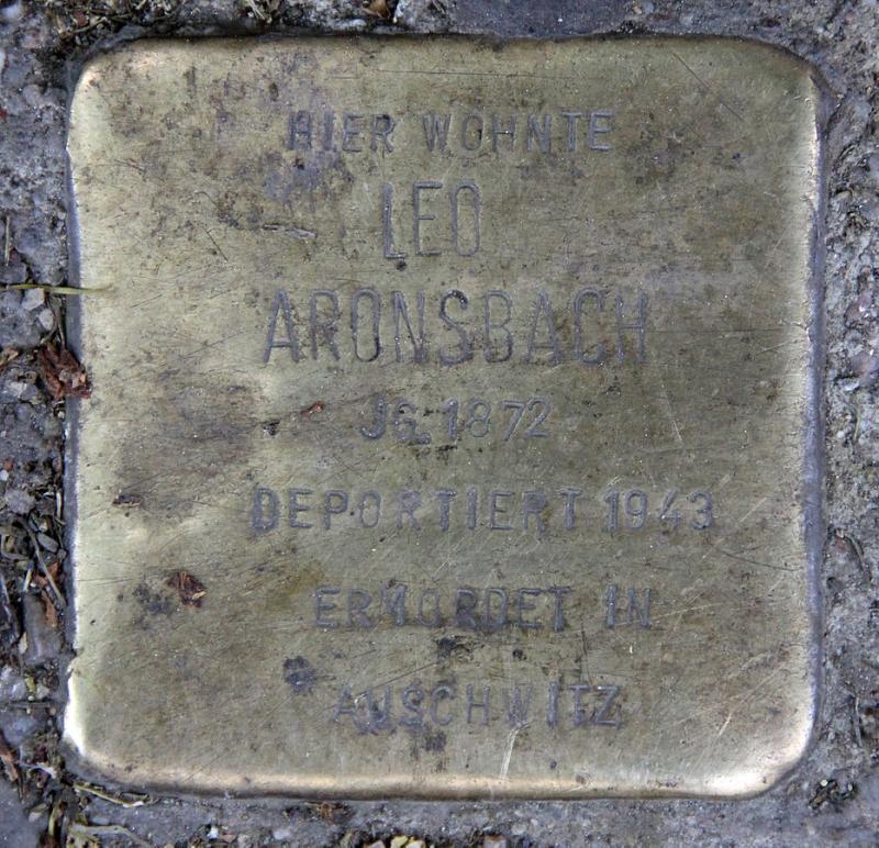 Stolperstein Leo Aronsbach  © OTFW