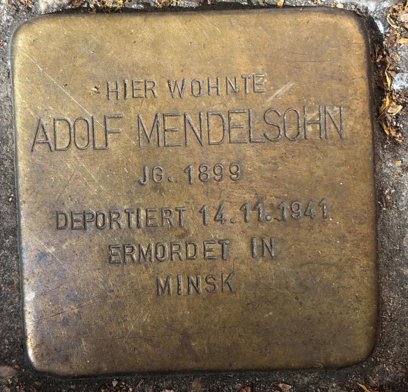 Stolperstein in der Donaustraße 18. Foto: Eric Strohmeier-Wimmer