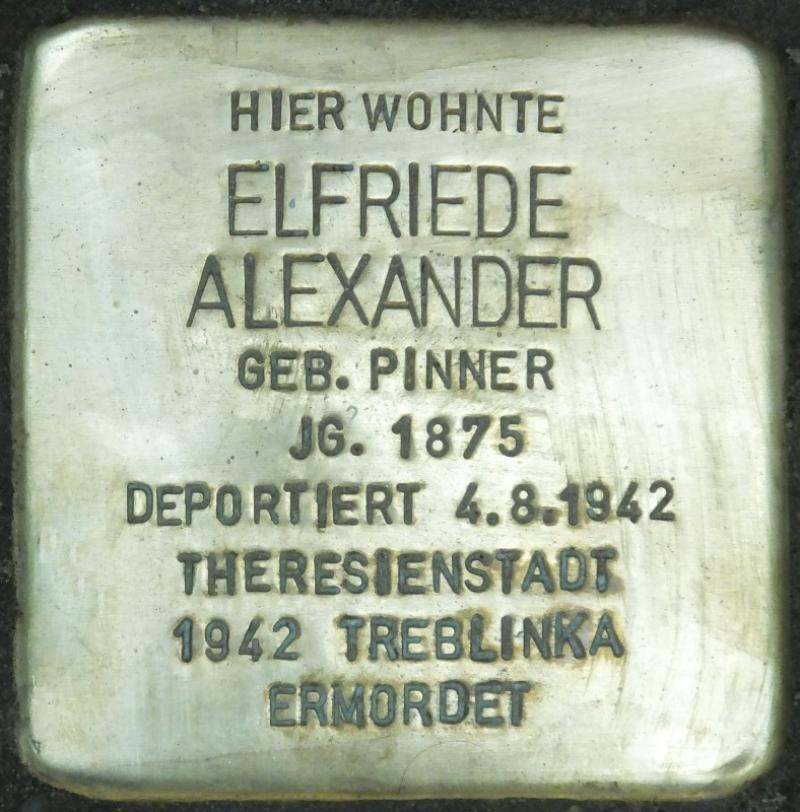 Stolperstein Elfriede Alexander Bild: Stolpersteine-Initiative CW, Hupka