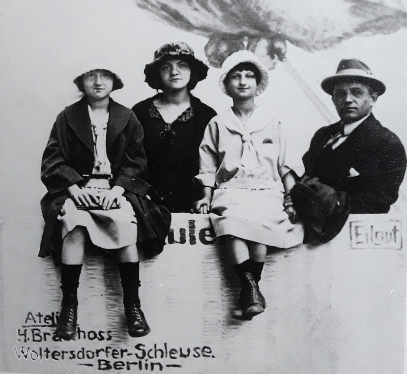 Regina, Rosa, Margot und Simon Altkorn um 1920 © Privatbesitz
