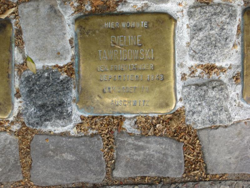 Stolperstein für Eveline Tawrigowski, genannt Friedländer. Copyright: MTS