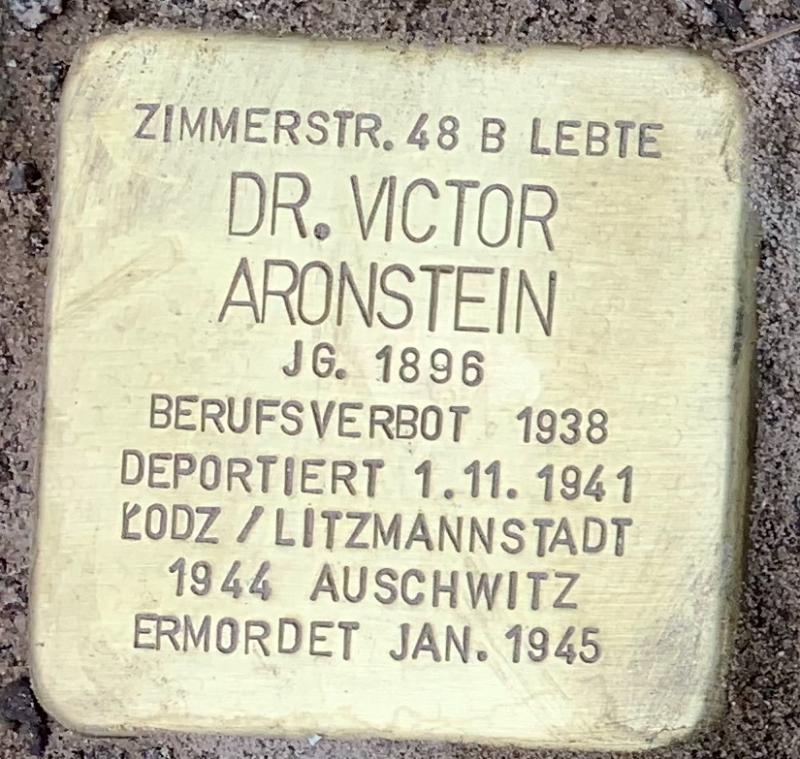 Stolperstein Dr. Victor Aronstein © Hans-Wilhelm Saure