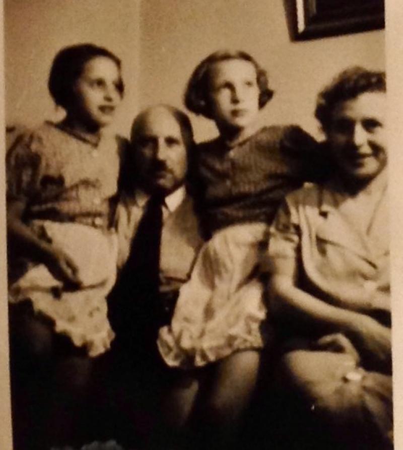 Rosette und Leo Cohn mit den Töchtern Dorothea und Hanna © Familienbesitz
