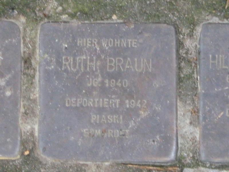 Stolperstein für Ruth Braun. Copyright: MTS