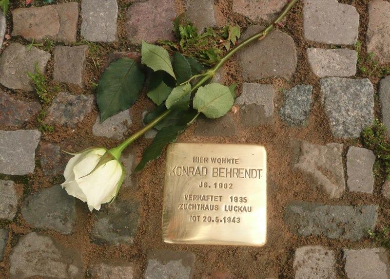 Stolpersteine für Familie Behrendt (Bild: Projekt-Stolpersteine)