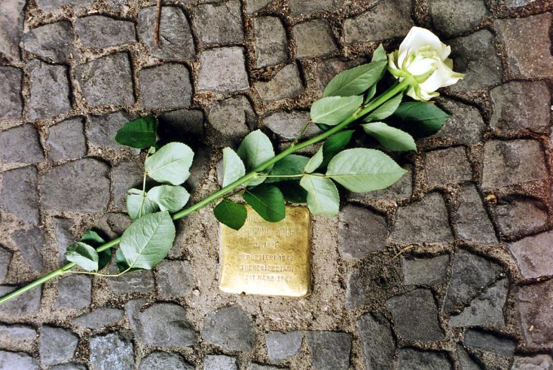 Stolperstein für Benno Wolf.