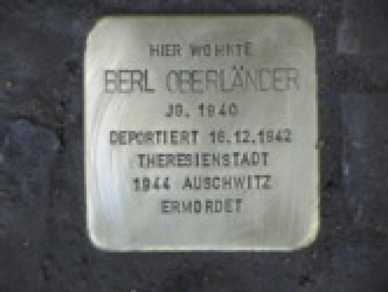Stolperstein Berl Oberländer; Foto: Stolpersteine-Initiative CW, Frank Siebold