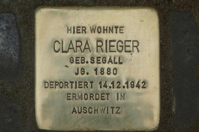 Stolperstein Clara Rieger (Bild: Wolfang Knoll)