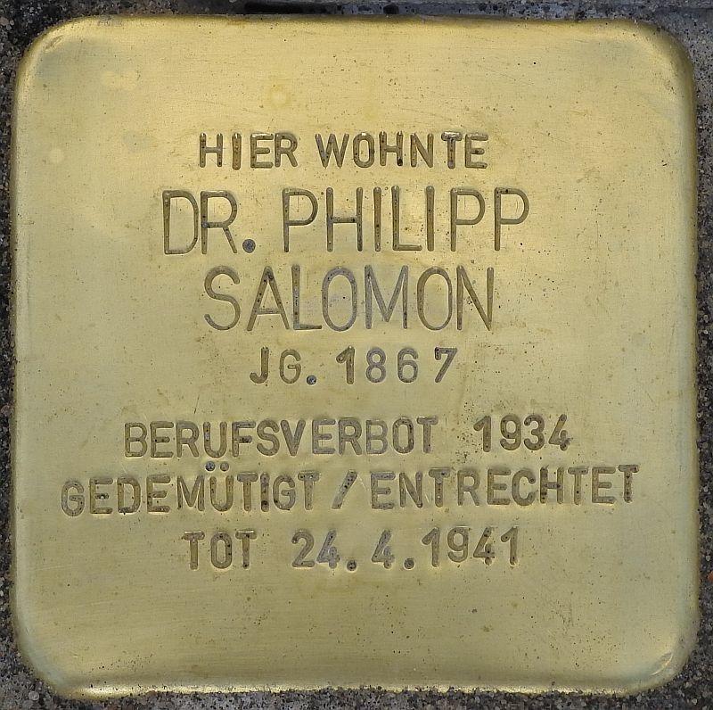Stolperstein Dr. Philipp Salomon © H. J. Hupka