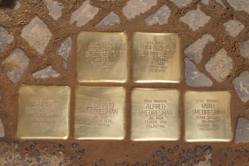 Stolpersteine der Familie Smedresman, Foto: Museum Neukölln