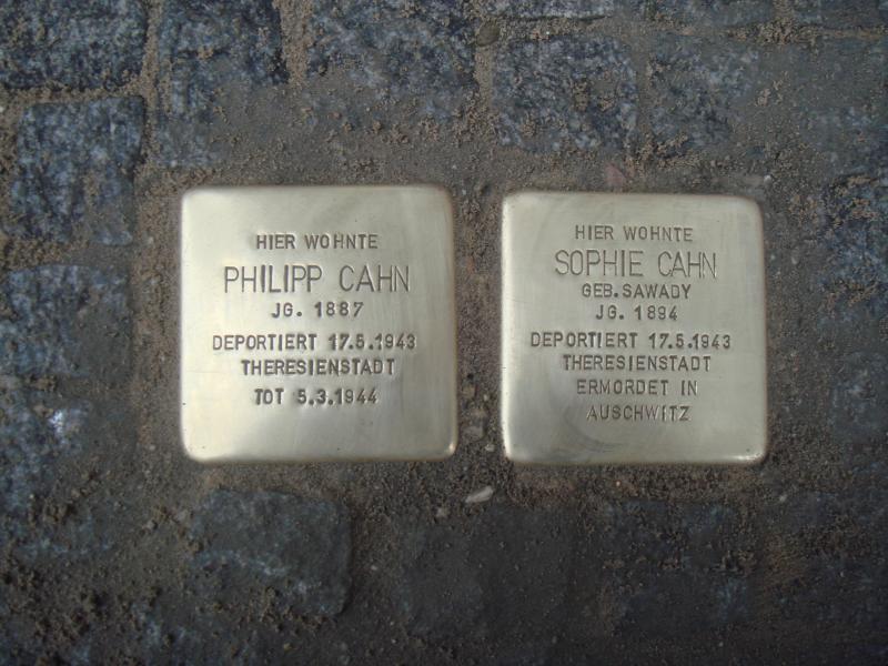 Stolpersteine für Philipp und Sophie Cahn