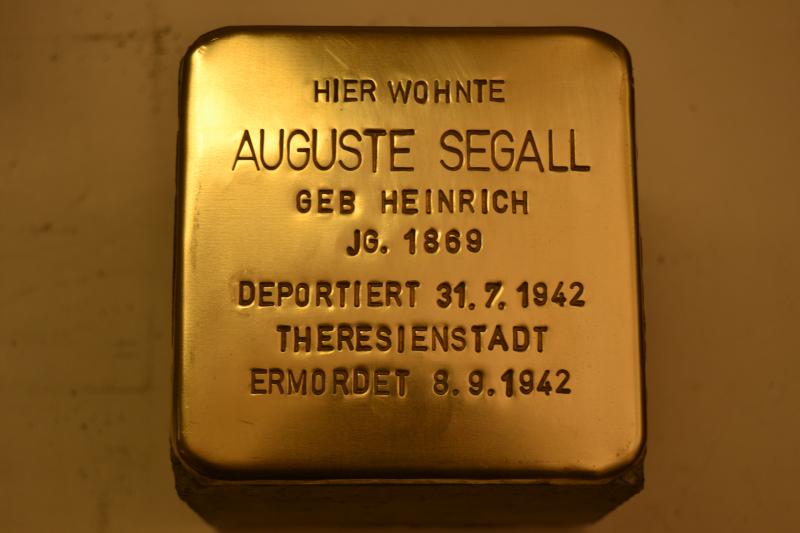 Stolperstein für Auguste Segall