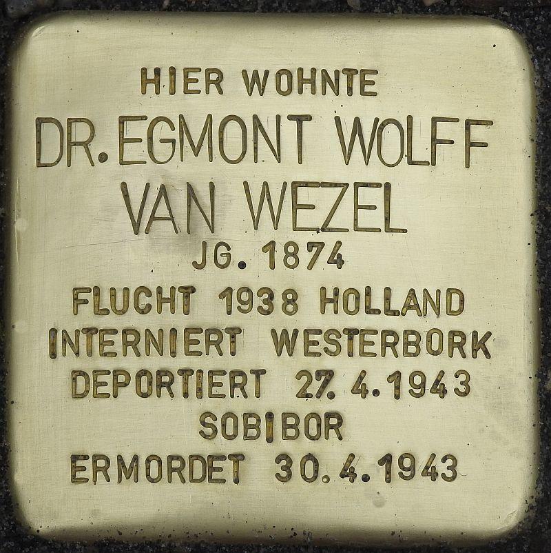 Stolperstein Dr. Egmont Wolff van Wezel © H. J. Hupka