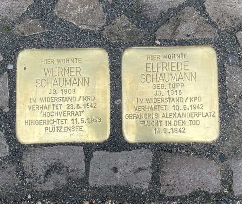 Stolpersteine für Elfriede und Werner Schaumann. Foto: Eric Strohmeier-Wimmer
