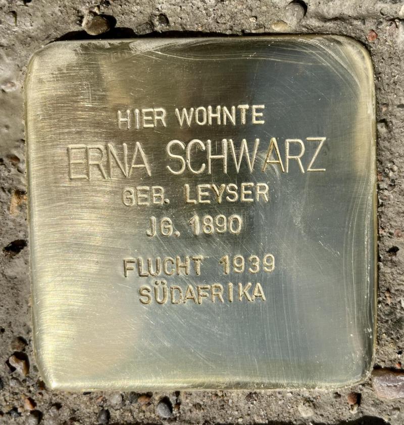Stolperstein Erna Schwarz © Dennis Adomatis