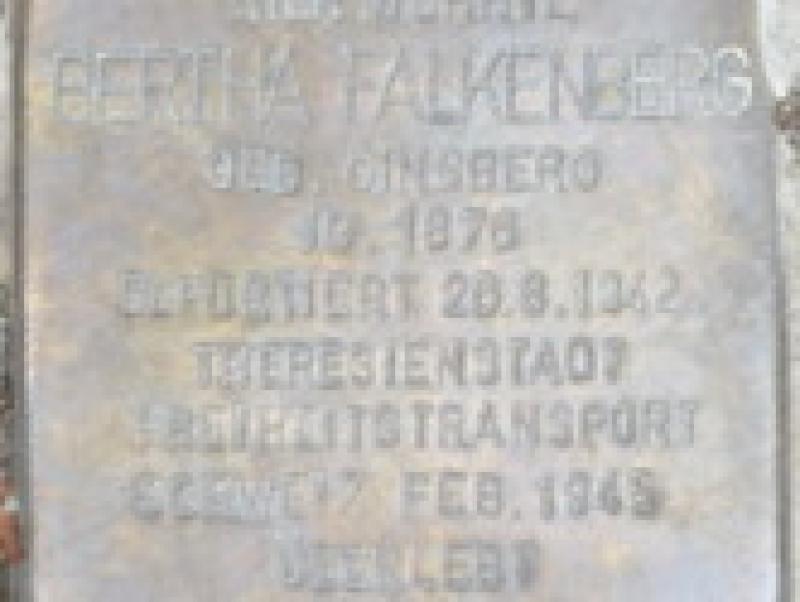 Stolperstein für Bertha Falkenberg, Foto: Stolpersteine-Initiative CW, Hupka