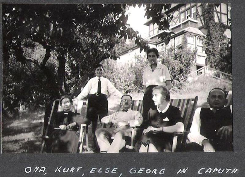 Vorne Nanny Krombach, Kurt, Else und Georg Zacharias. Dahinter Nanny Krombachs Enkel Heinz und Ruth Ginsburg im Jüdischen Landschulheim in Caputh.Heinz Ginsburg feierte dort seine Bar Mizwa. Bild: Familienarchiv