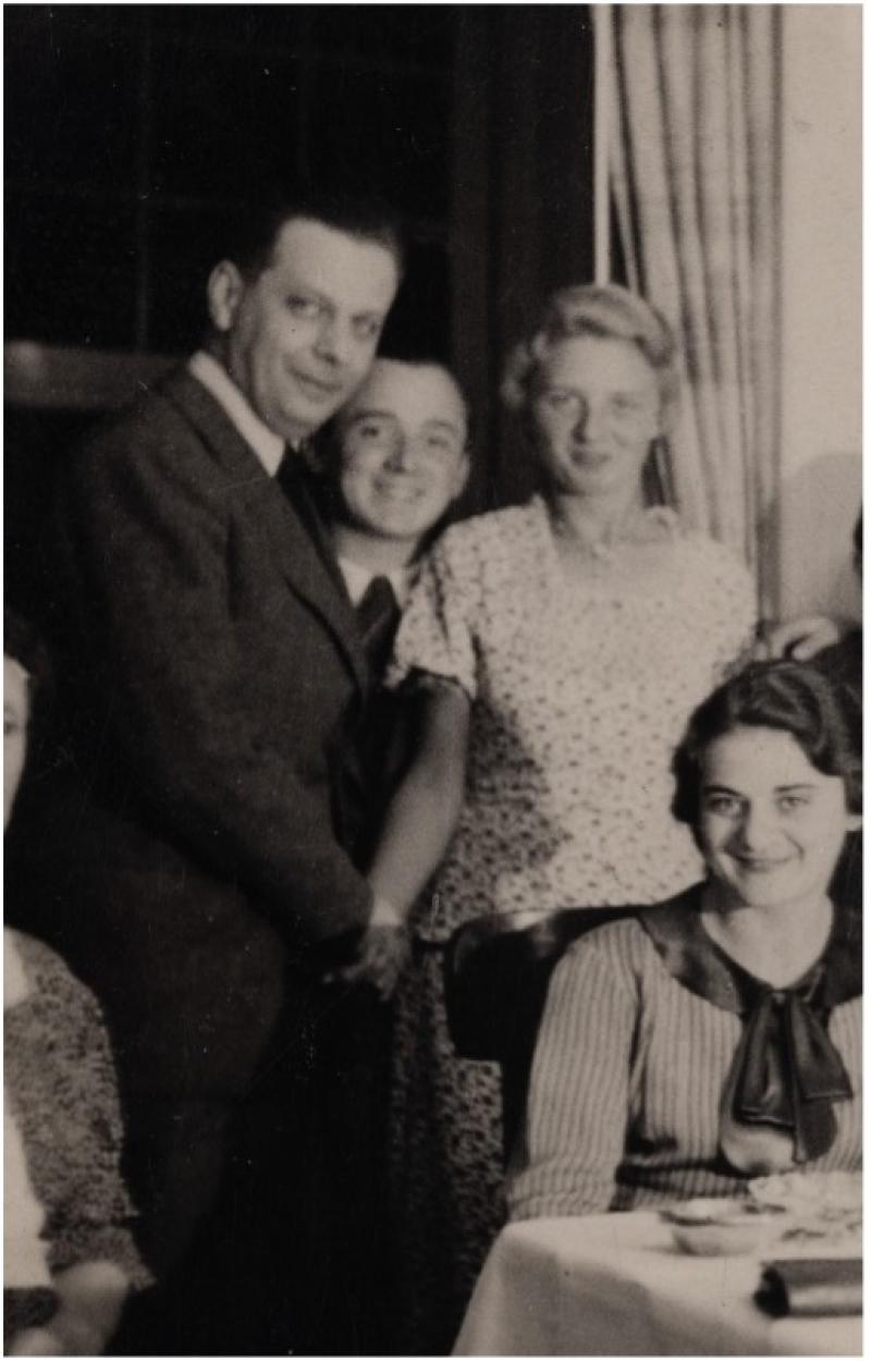 Fritz Feldmann mit seiner Ehefrau Berta Feldmann, geb. Lindheimer, 1935. Privatbesitz