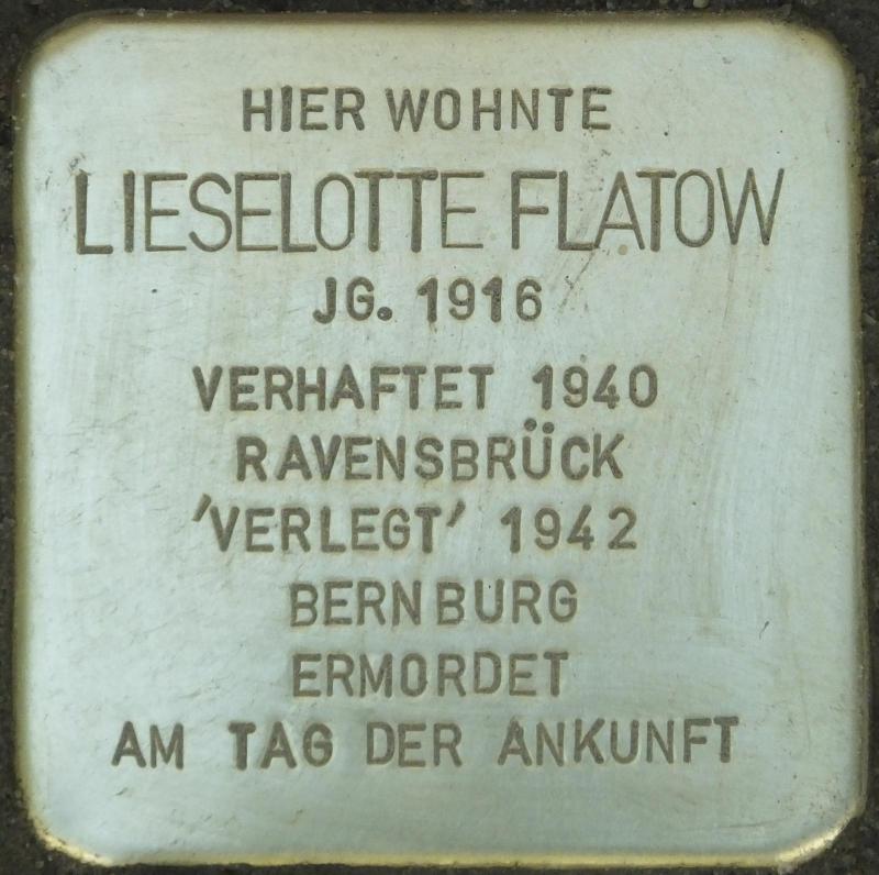 Stolperstein für Lieselotte Flatow; Foto: Stolpersteine-Initiative CW, Hupka, 2016
