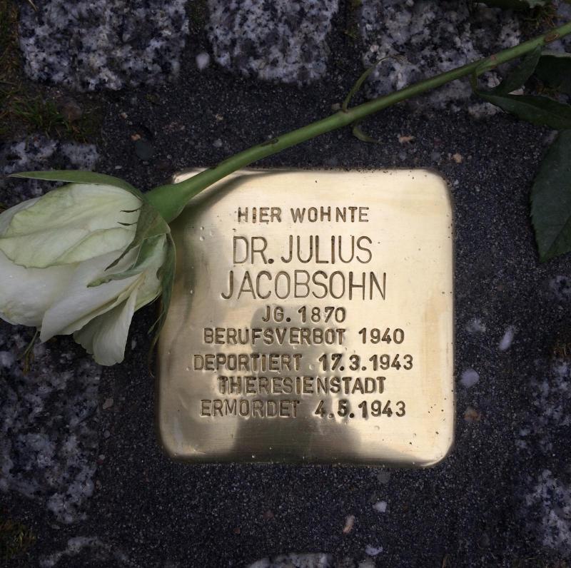 Stolperstein Dr. Julius Jacobsohn, © Initiative