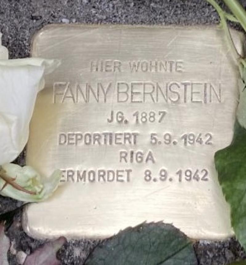 Stolperstein Fanny Bernstein, Foto: Gunda Nölcke