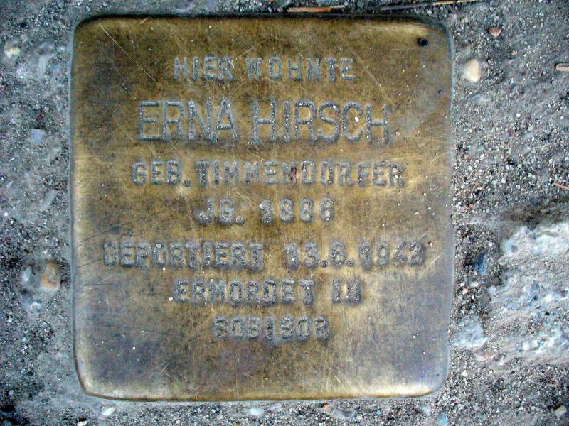 Stolperstein für Erna Hirsch Foto: KHMM