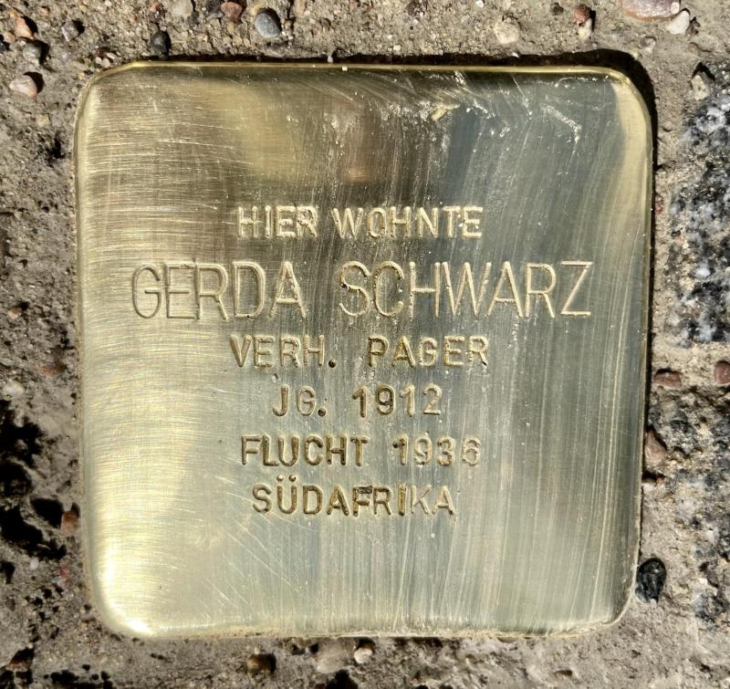 Stolperstein Gerda Schwarz © Dennis Adomatis 