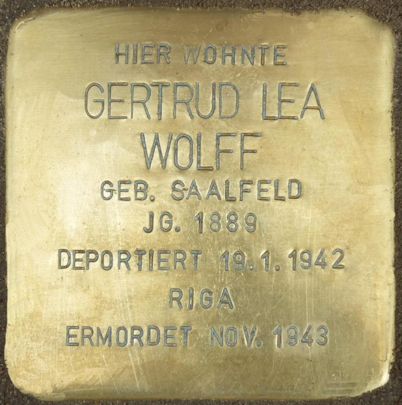 Stolperstein für Gertrud Lea Wolff, Foto Stolpersteine-Initiative CW, Hupka