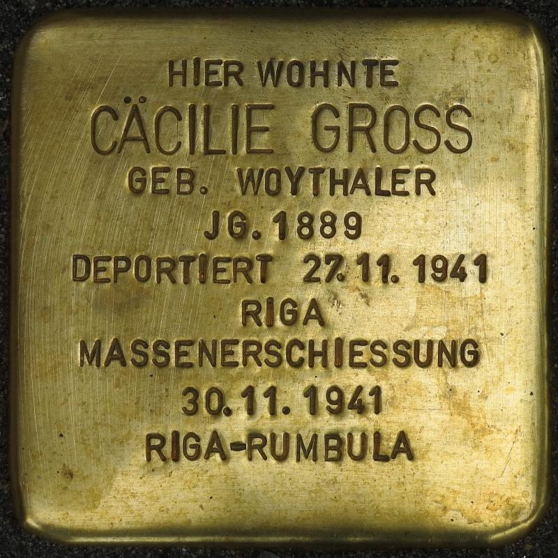 Stolperstein für Cecilie Gross; Foto: Stolpersteine-Initiative CW, Hupka, 2020