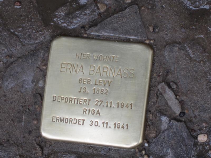 Stolperstein für Erna Barnass. Copyright: MTS