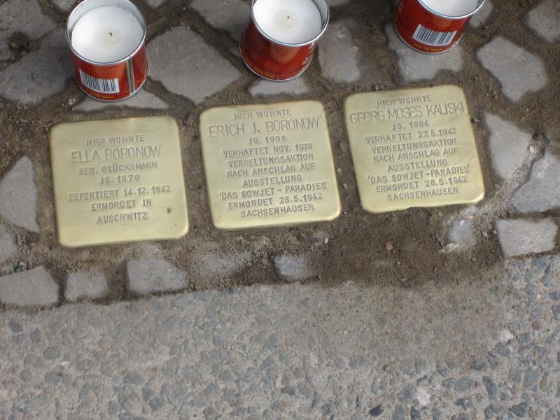Stolpersteine für Georg Moses Kaliski sowie Ella und Erich Boronow. Copyright: MTS