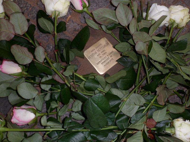 Stolperstein für Hertha Nussbaum