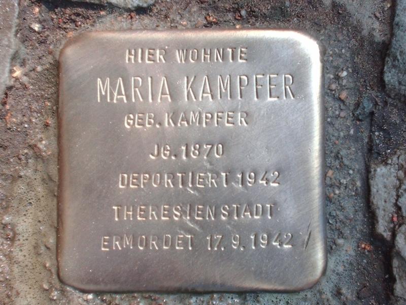 Stolperstein für Maria Kampfer
