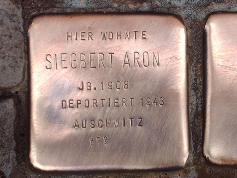 Stolperstein für Siegbert Aron